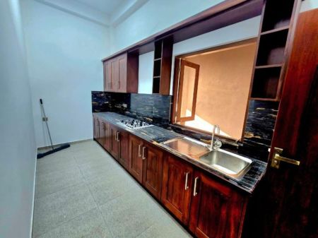 Kitchen - Modern Design Luxury 2 Story House For Sale in Thalawathugoda