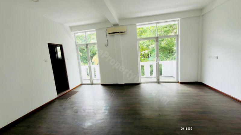 House for rent in Thalawathugoda