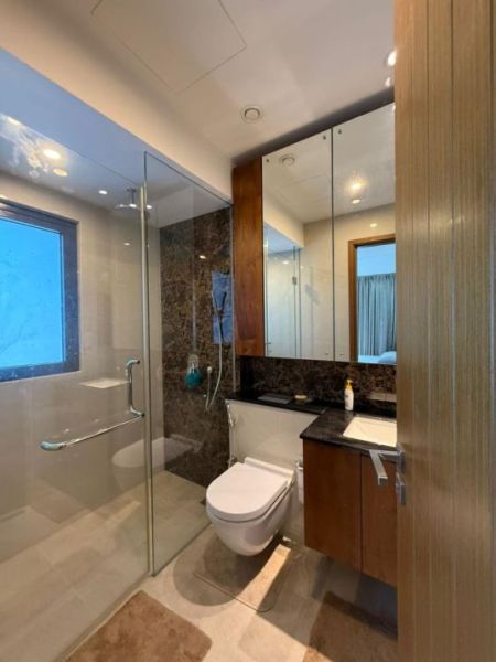 Bathroom - capital twin peaks 2 bedrooms furnished apartment rent -Colombo 2 