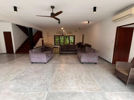 Living Room - Superb Battaramulla Furnished Home with Pool