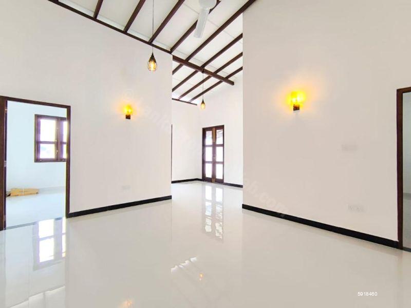 House for sale in Malabe
