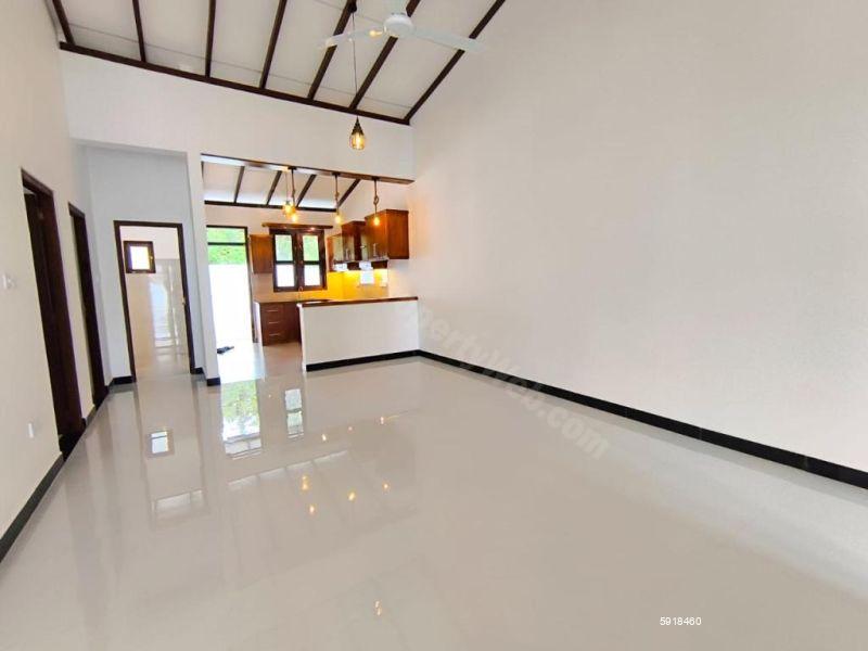 House for sale in Malabe