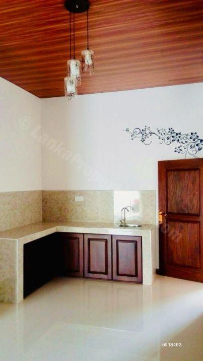 Kitchen - House for sale in Kaduwela