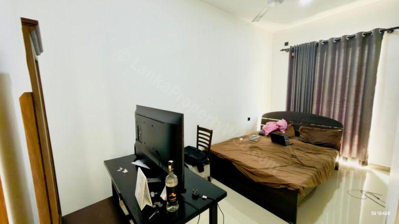 House for sale in Nugegoda