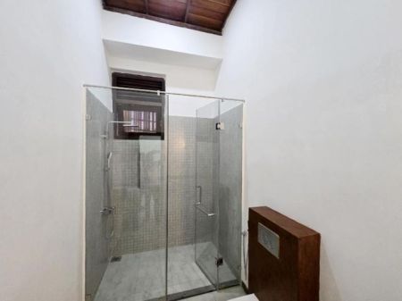 Bathroom - Architecturally Designed Brand-New Two-Story House for Rent in Malabe.
