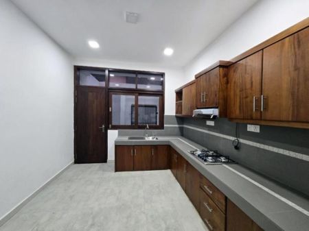 Kitchen - Architecturally Designed Brand-New Two-Story House for Rent in Malabe.