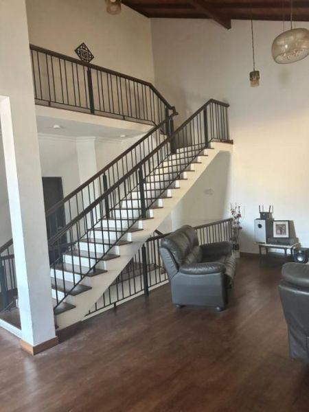 Living Room - Luxury 5 bed room house for immediate sale - De Mel road, Moratuwa
