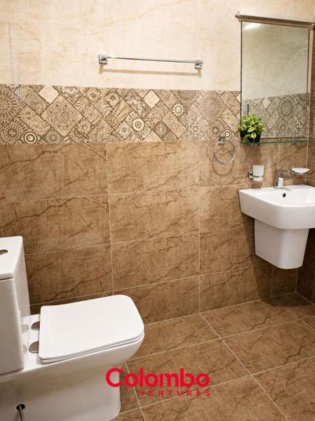 Bathroom - 6 Room House on 14 Perch Land for SALE - Rajasinghe Mawatha, Kaduwela    (HS-449)