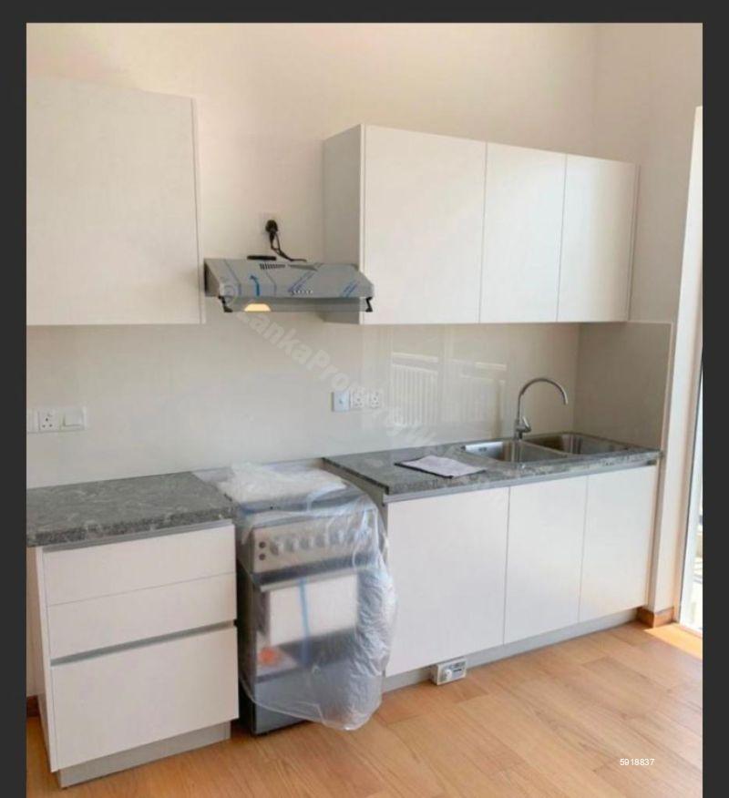 Kitchen - Apartment for sale in Colombo 8