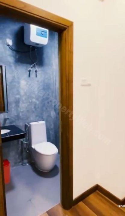 Bathroom - Apartment for rent in Colombo 3
