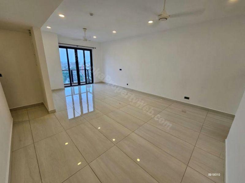 Apartment for sale in Colombo 5