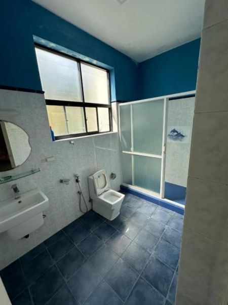 Bathroom - House For Rent – Battaramulla
