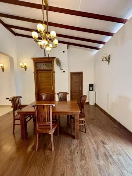 Dining room - Brand New 5 Bedroom Luxury House for Sale – Nugegoda | LKR 235,000,000 (EM163RK)