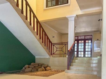 Living Room - Luxury Upstair House for Sale in Nugegoda.