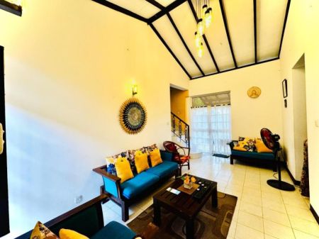 Living Room - (SH1170) Two Storey House for Sale in Hokandara Junction Thalawathugoda
