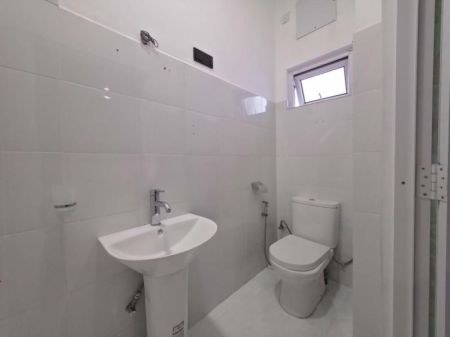 Bathroom - Colombo 07 – Prime Residential/Commercial Property for Sale (Off Horton Place)