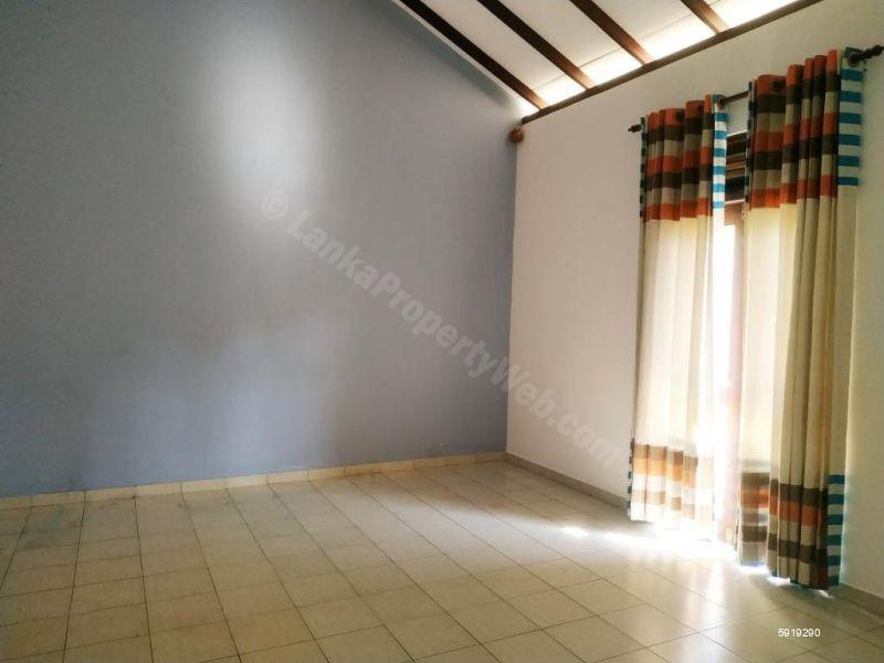 House for rent in Piliyandala