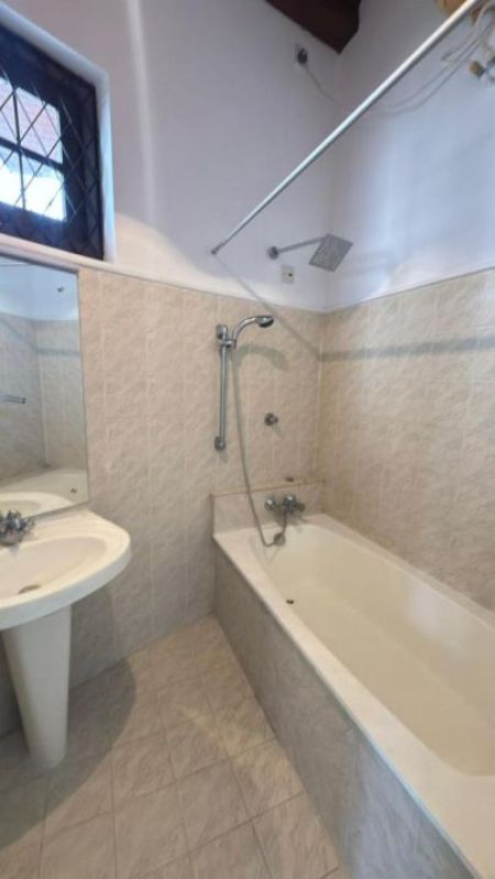 Bathroom - Standalone Two-Storey House for Rent – Colombo 05