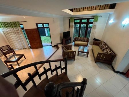 Living Room - 5BR House for Sale in Boralesgamuwa | LKR 54 Million (HS4712)