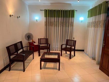 Living Room - 5BR House for Sale in Boralesgamuwa | LKR 54 Million (HS4712)