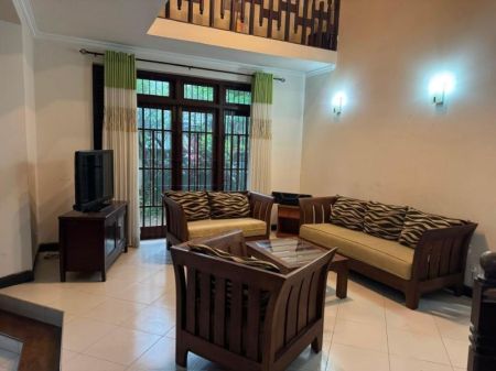 Living Room - 5BR House for Sale in Boralesgamuwa | LKR 54 Million (HS4712)