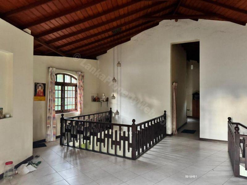 House for sale in Boralesgamuwa
