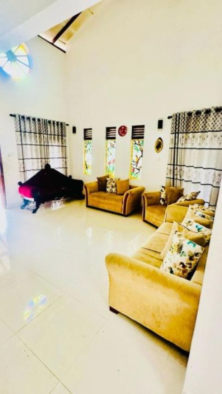 Living Room - (RH552) Single Storey House for Sale in Panadura