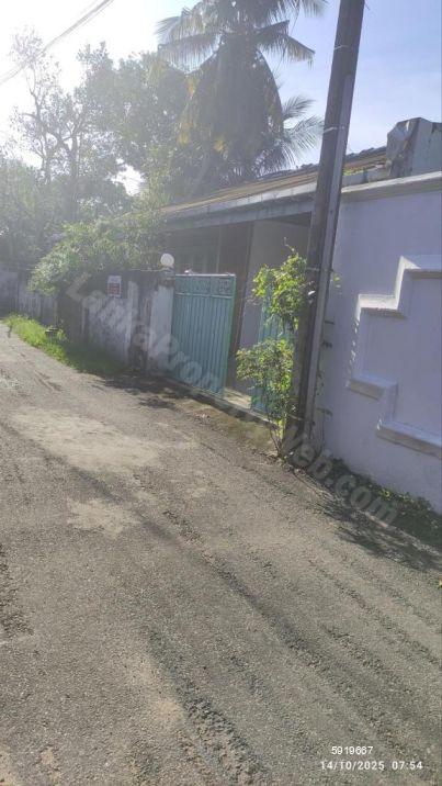 Exterior - House for sale in Nugegoda