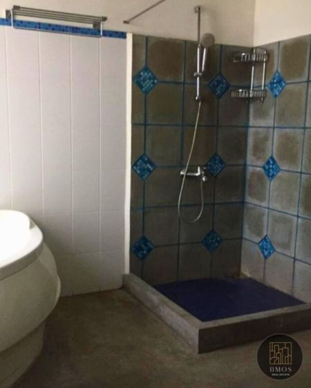 Bathroom - Unique house for rent in lake drive, Rajagiriya 
