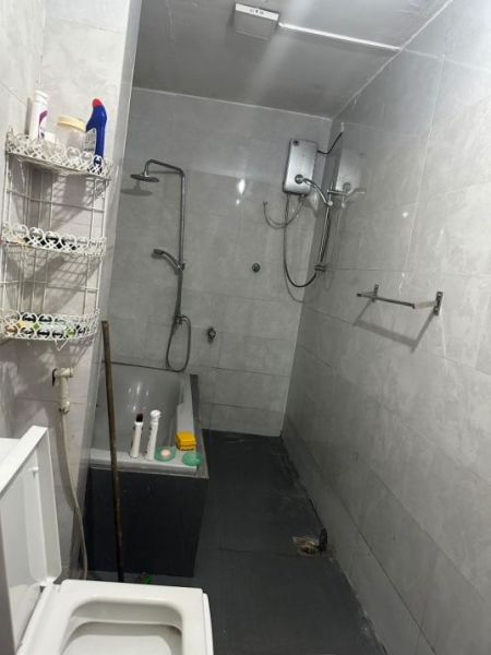 Bathroom - Elegant Single-Storey Home for Sale – Wattala / Mabola