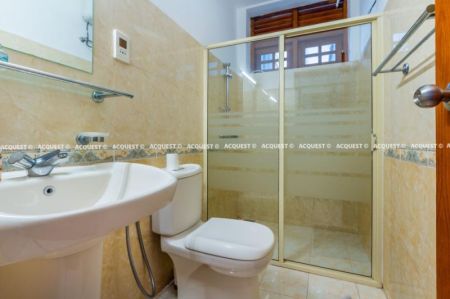 Bathroom - House for Sale - Nawala | LKR 150,000,000