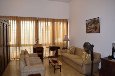 Living Room - 7 Bedroom House for Sale - Colombo 7 | LKR 420 Million (EM830)