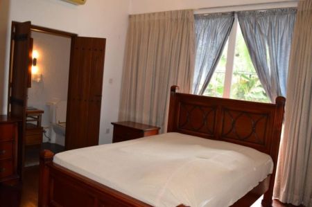 Bedroom - 7 Bedroom House for Sale - Colombo 7 | LKR 420 Million (EM830)