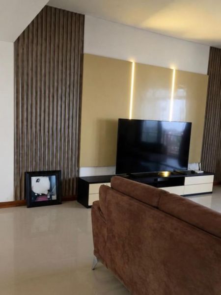Living Room - Luxury 4 Bedroom Apartment for Rent at Havelock City | LKR 700,000 (EM107VW)