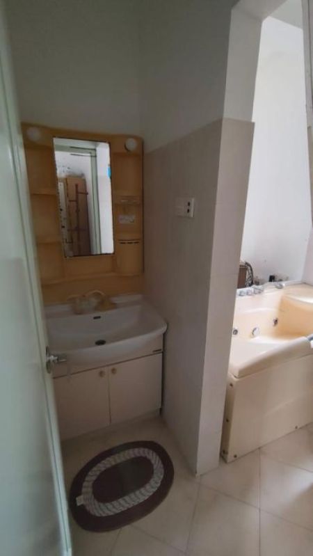 Bathroom - Modern Architect-Designed Luxury Two Story House for Sale