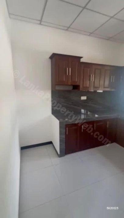 Kitchen - House for sale in Homagama