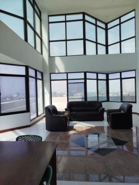 Living Room - 5 Bedroom Apartment for Rent - Rajagiriya, Royal Park Residencies | LKR 1 Million Per Month (EM826)