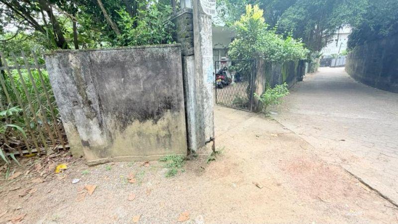 Bare Land for sale in Maharagama