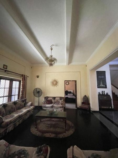 Living Room - House for Sale – Schofield Place, Colombo 03