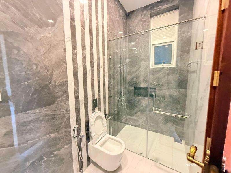 Bathroom - Apartment for sale in Dehiwala