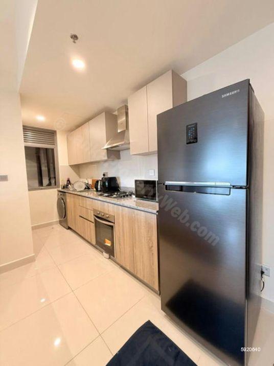 Kitchen - Apartment for sale in Colombo 5