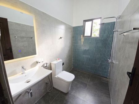 Bathroom - Modern Designed Luxury 3 Story House For Sale In Kesbewa 
