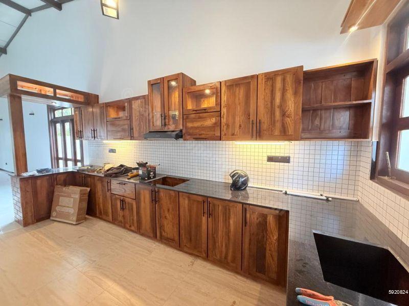 Kitchen - House for sale in Malabe