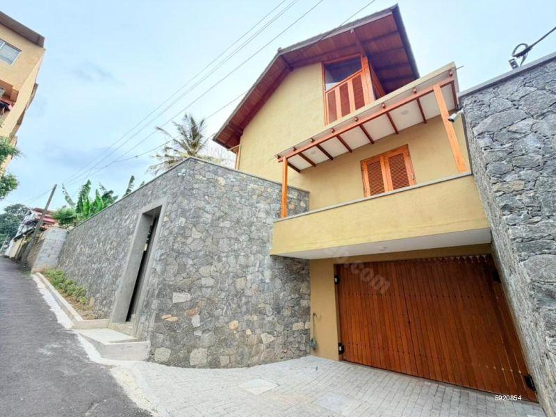 Exterior - House for sale in Nugegoda