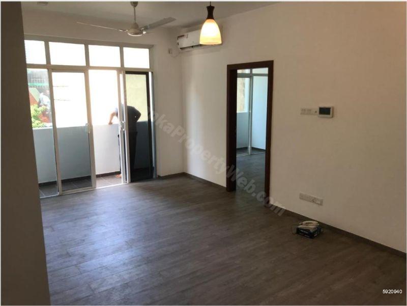 Apartment for sale in Colombo 5