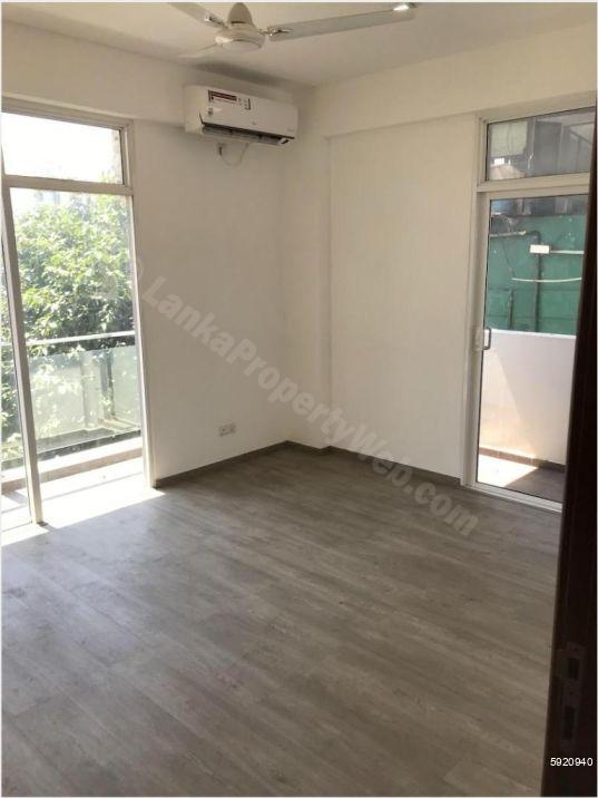 Apartment for sale in Colombo 5