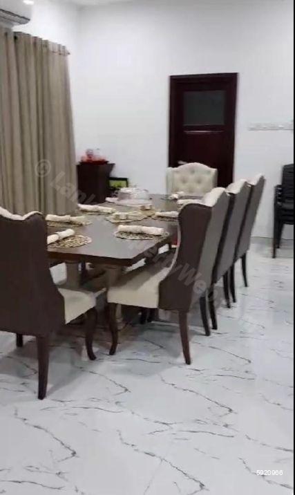 Dining room - Apartment for sale in Colombo 5