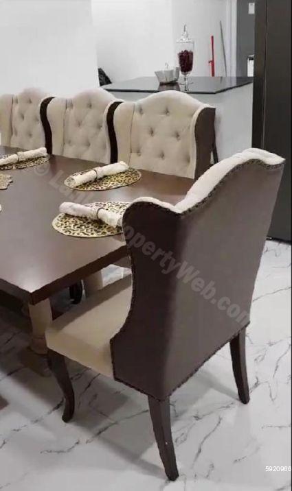 Dining room - Apartment for sale in Colombo 5