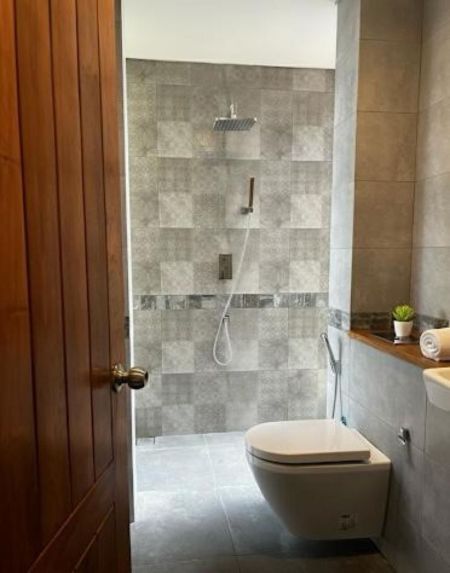 Bathroom - Award Winning Architect Designed Brand New Luxury House for sale in Udahamulla Road,