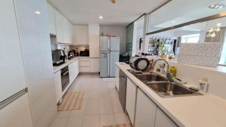 Kitchen -  4 BHK Apartments for sale in Colombo 3 - PDA355